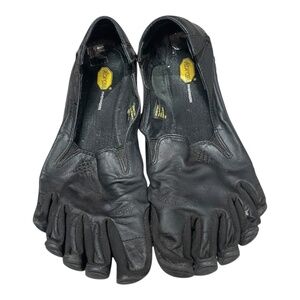 Vibram Fivefingers CVT-Leather Black Shoes